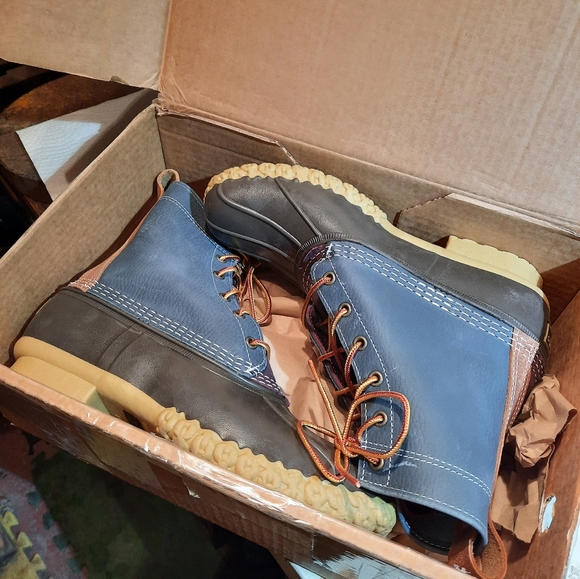 L.L. Bean Limited Edition 8" Bean Boots Limited Edition ColourBlock W 11/M9 - Picture 3 of 3